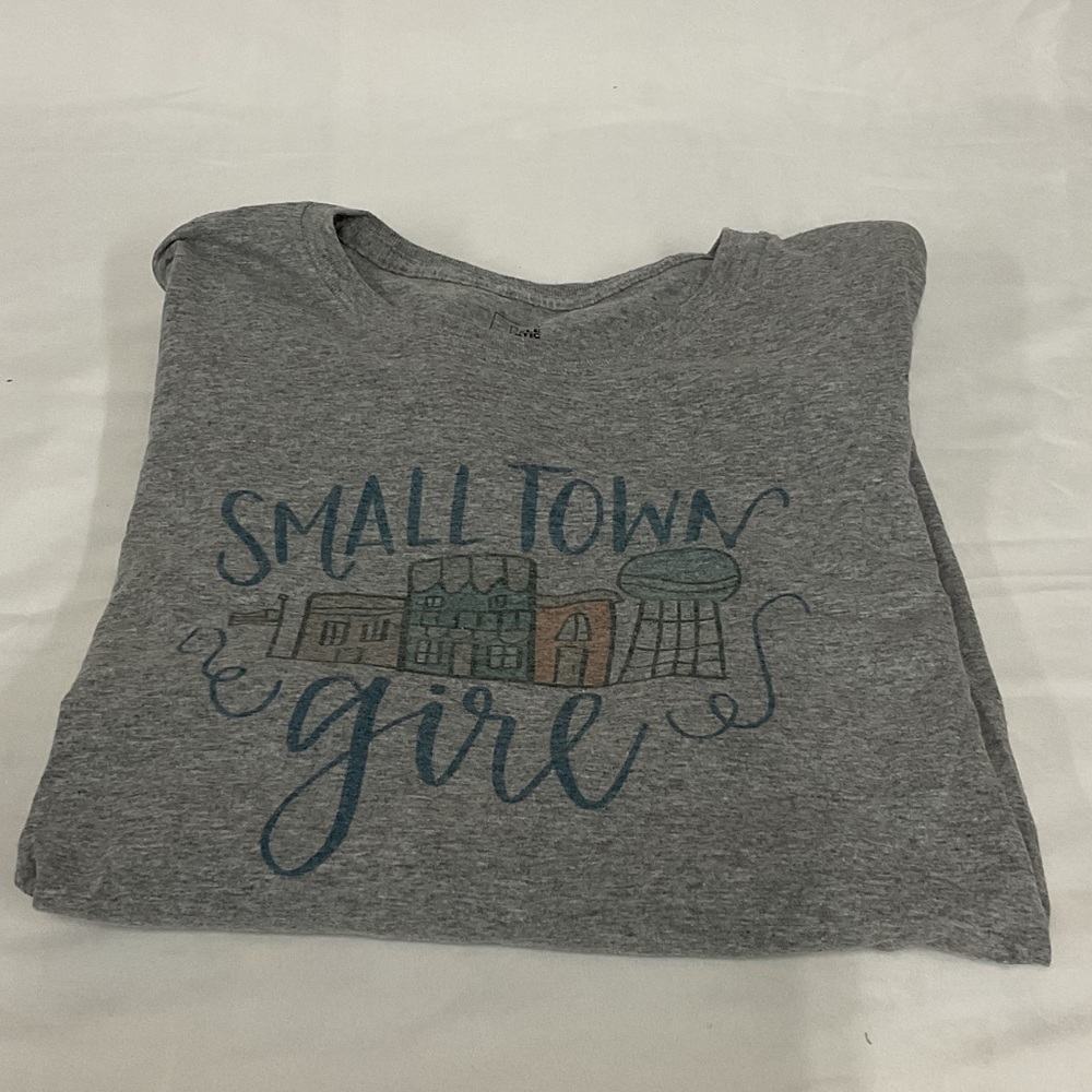 Russell Athletic Gray 'Small Town Girl' Tee